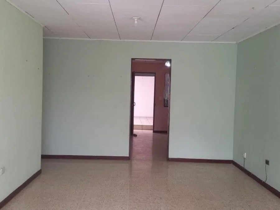 Venta de Casa en Goicoechea, San José. RAH 24-1728 - Venta en Goicoechea — photo 2
