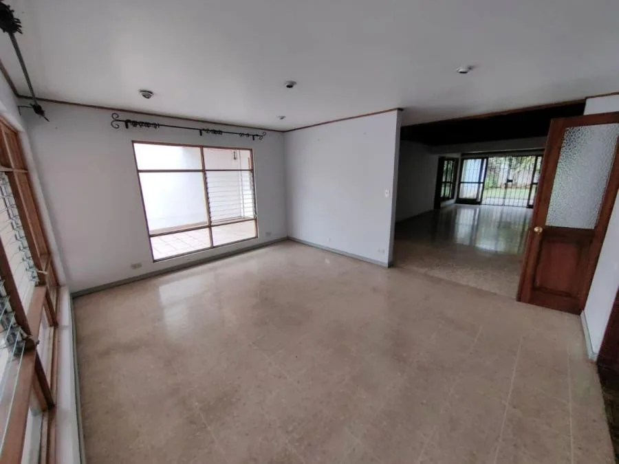Casa con uso mixto en Barrio La Guaria, Moravia RAH 232421 - Alquiler / Renta en Moravia — photo 4