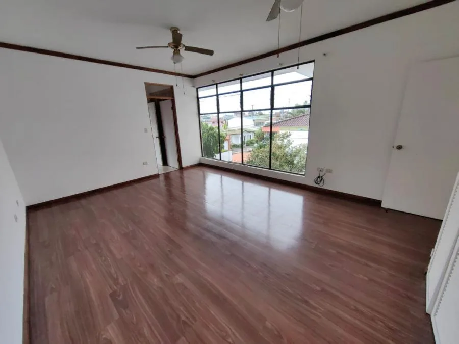 Casa con uso mixto en Barrio La Guaria, Moravia RAH 232421 - Alquiler / Renta en Moravia — photo 5