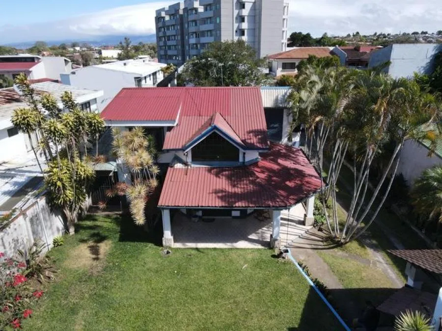 MLS-25-1953 LS VENTA CASA GRANADILLA CURRIDABAT - Venta en Curridabat