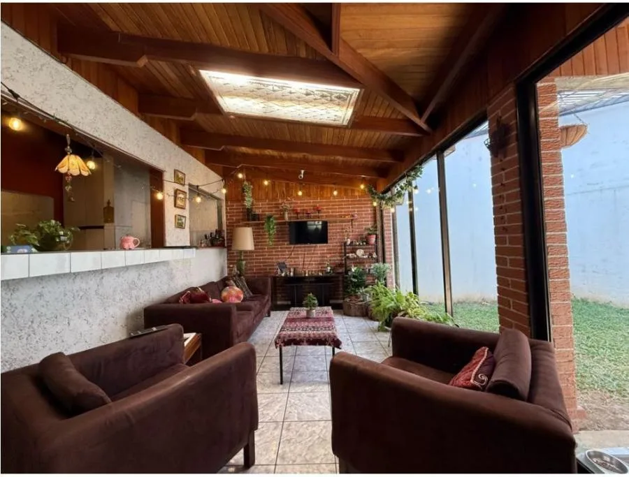 Venta de casa en Los Colegios de Moravia #SO007 - Venta en San Vicente