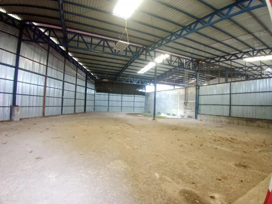 Bodega en Orotina, Alajuela con uso de suelo industrial, comercial - Alquiler / Renta en Orotina