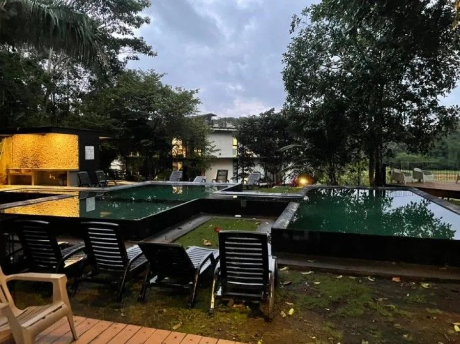 En Venta Apartamento En Playa  Hermosa Puntarenas; Idi: 129854 - Venta en Jacó