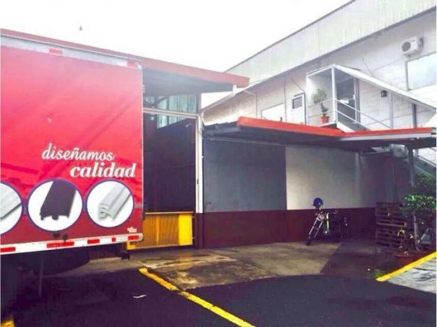 VENTA DE BODEGA, HEREDIA, BARREAL - Venta en Ulloa
