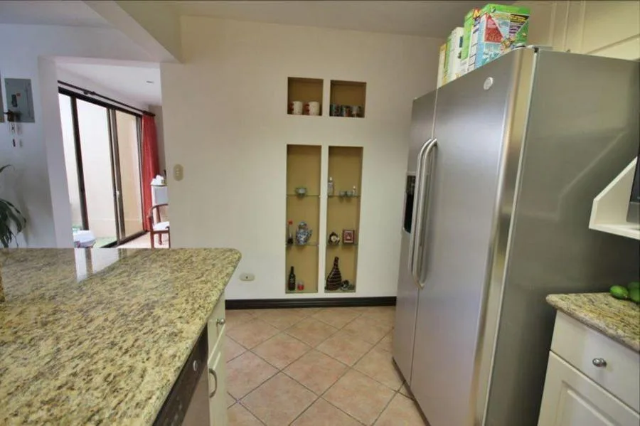 Casa en Alquiler en San Rafael, Escazú. RAH 24-1115 - Alquiler / Renta en San Rafael — photo 4
