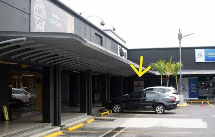 En Alquiler Local Comercial En Zapote Plaza Registro; Idi: 113917 - Alquiler / Renta en Zapote