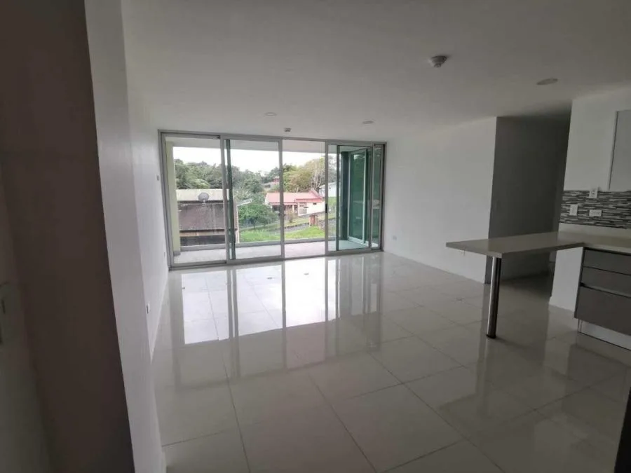 Alquiler de Apartamento en Sabanilla, Montes de Oca. - Alquiler / Renta en Montes de Oca — photo 3
