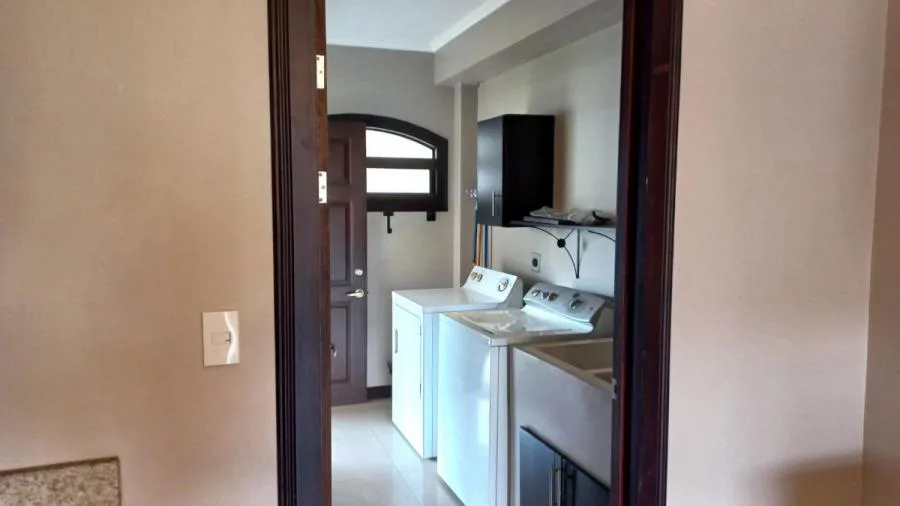 Venta de casa en Moravia    PBR - Venta en Moravia — photo 2