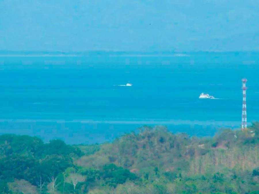 Propiedad en venta con vista al mar en Paquera - Venta en Paquera
