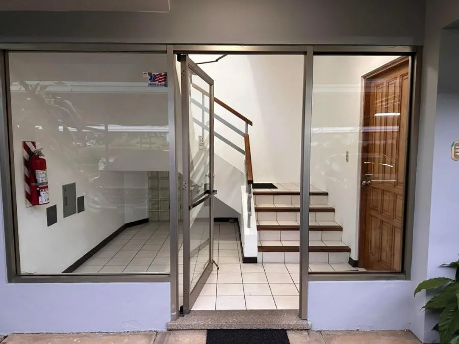 Alquiler de Apartamento en Anselmo Llorente-Tibás, San José. - Alquiler / Renta en Tibás — photo 5