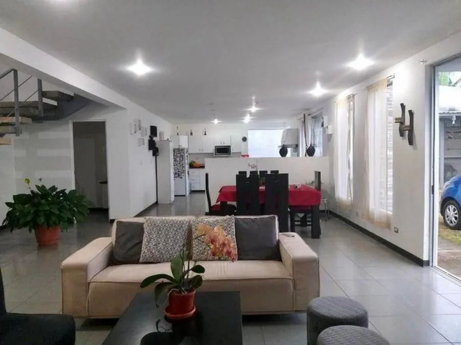 VENTA CASA LCO - Venta en Santa Bárbara
