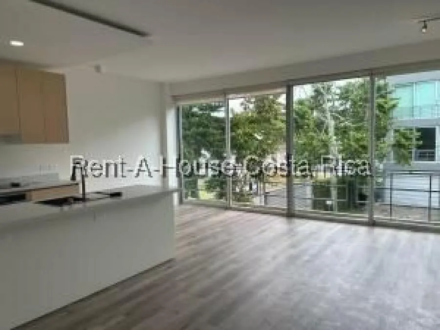 Venta de Apartamento Tipo Loft de 3 Niveles en San Rafael de Escazú. RAH 26-763 PRECIO REBAJADO - Venta en Escazú