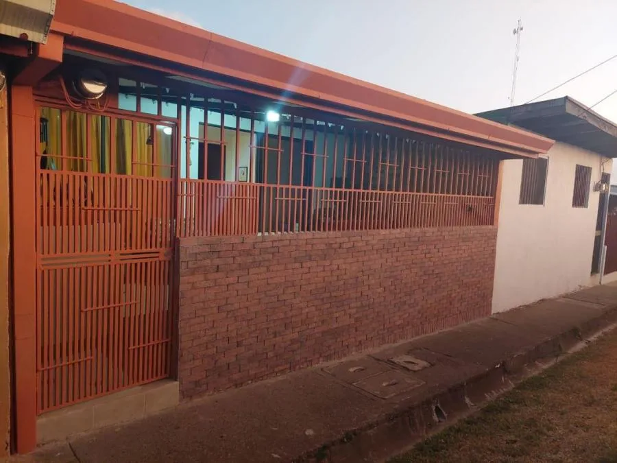 VENTA DE CASA EN ALAJUELA CL22-1792 - Venta en Alajuela
