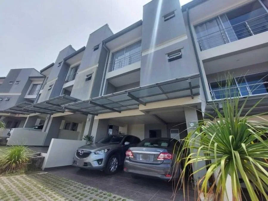 Venta de casa en condominio San Pablo Heredia - Venta en San Pablo