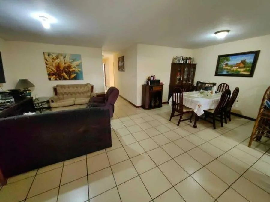Casa de una sola planta con patio trasero en La Isla, Moravia RAH 232370 - Venta en Moravia — photo 3