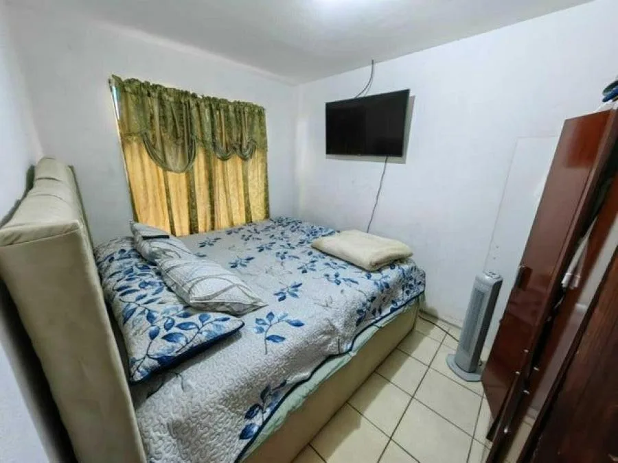 Casa de una sola planta con patio trasero en La Isla, Moravia RAH 232370 - Venta en Moravia — photo 4