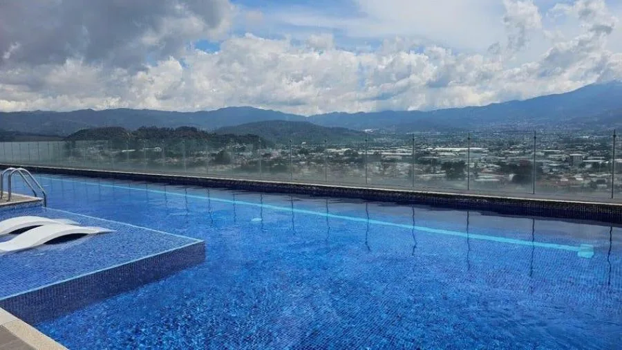 Venta de apartamento en torre Ifreses Curridabat - Venta en Curridabat