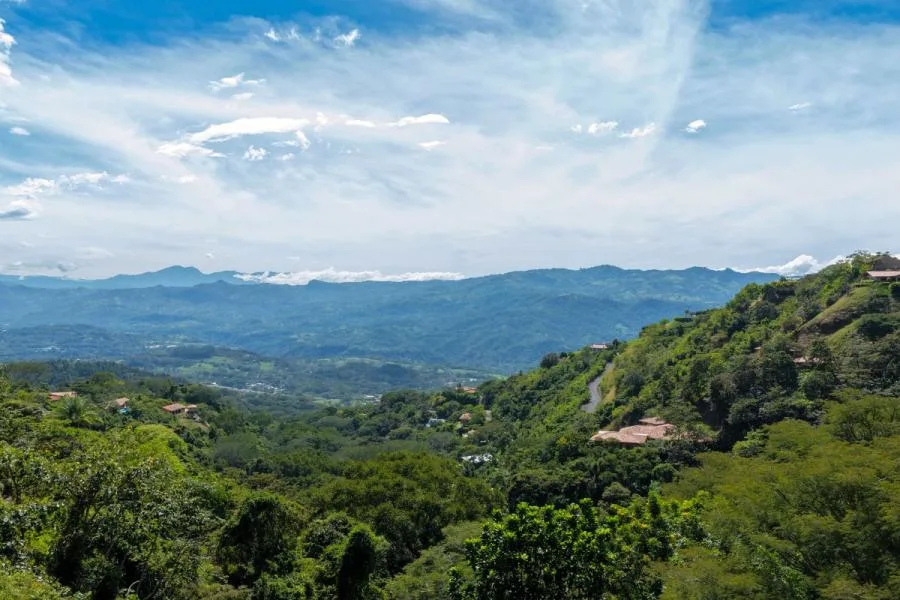 Lote En Venta En Hacienda Atenas Con Vista A Las Montañas - Venta en Atenas