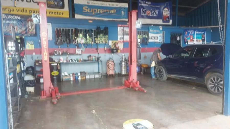 VENTA DE LOTE CON LOCALES COMERCIALES, SAN JOSÉ, PEREZ ZELEDON, CAJON - Venta en Perez Zeledón — photo 2