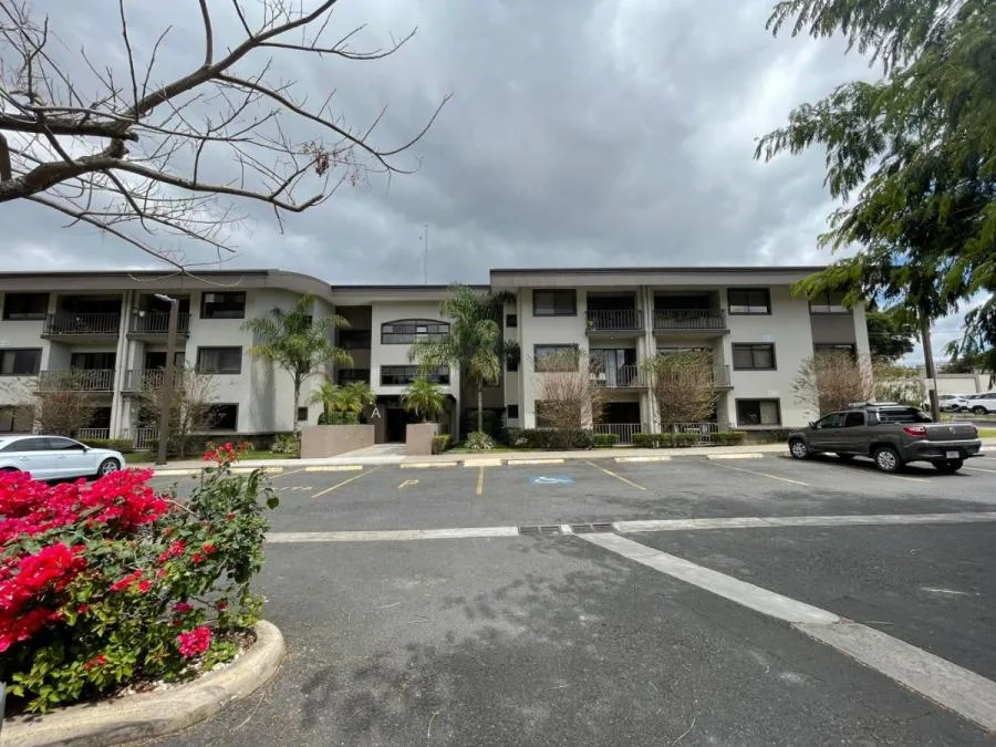 Venta de Apartamento en Curridabat, San José. RAH 25-393 PRECIO REBAJADO - Venta en Curridabat