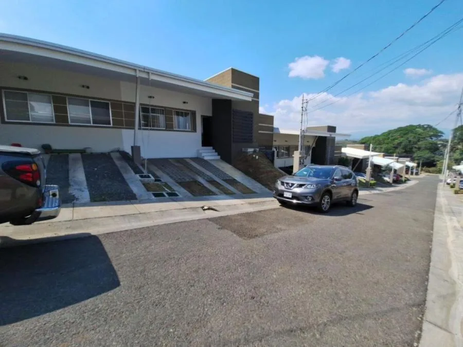 Venta de Casa en San Rafael de Alajuela. RAH 25-1449 - Venta en San Rafael