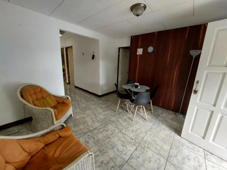 Venta de Propiedad + 2 APTOS en Goicoechea. - Venta en Goicoechea — photo 5