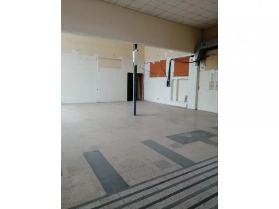 ALQUILER DE LOCALES COMERCIALES, SAN JOSE, CENTRO COMERCIAL SABANA SUR - Alquiler / Renta en San José — photo 5