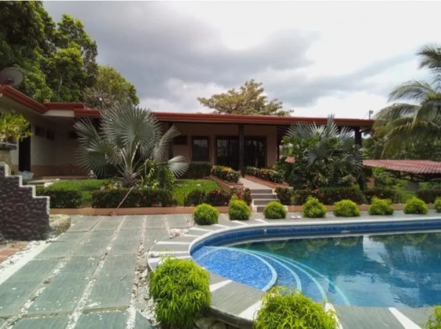 Casa En Venta En Orotina Alajuela Costa Rica; Idi: 137142 - Venta en Orotina