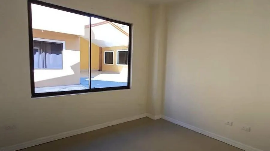 Venta de Casa en Uruca, San José. RAH 25-1458 - Venta en Uruca — photo 2