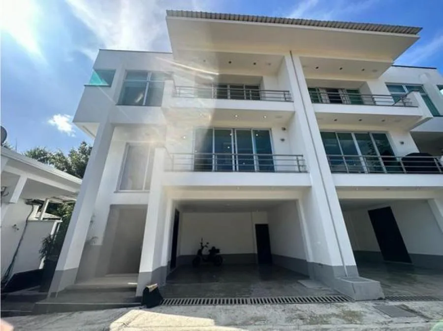 ALQUILER DE APARTAMENTO, SAN JOSÉ, ESCAZÚ, SAN RAFAEL - Alquiler / Renta en Escazú
