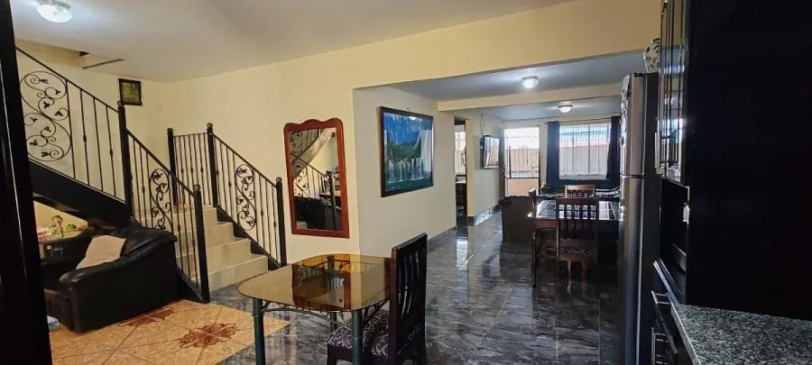 Venta de Casa con 5 habitaciones en Alajuela Centro MGA - Venta en Alajuela