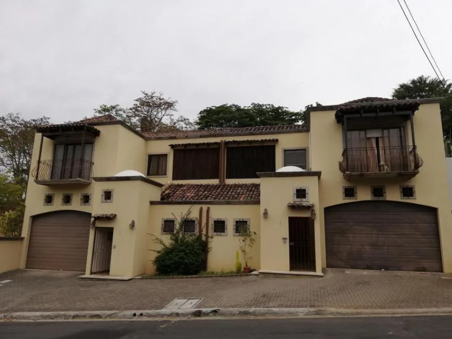 Casa en venta en La Unión, Cartago. RAH 21-728 - Venta en La Unión