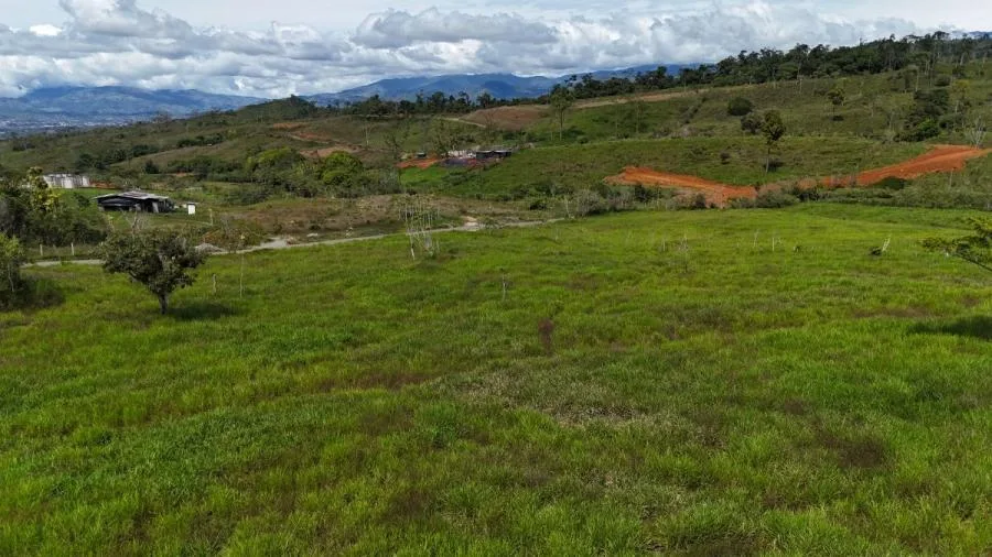 LOTE EN SANTA ELENA – ALTA PLUSVALÍA - Venta en Perez Zeledón — photo 3