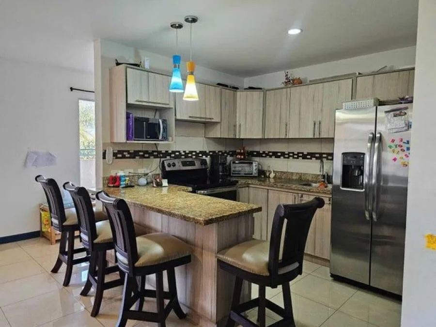 Venta de apartamento en condominio de San Pablo de Heredia - Venta en San Pablo — photo 4