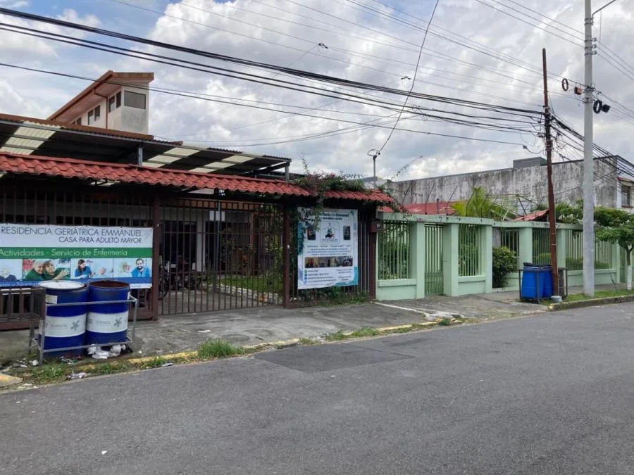 Se vende casa en Goicoechea San José 26-355 - Venta en Goicoechea