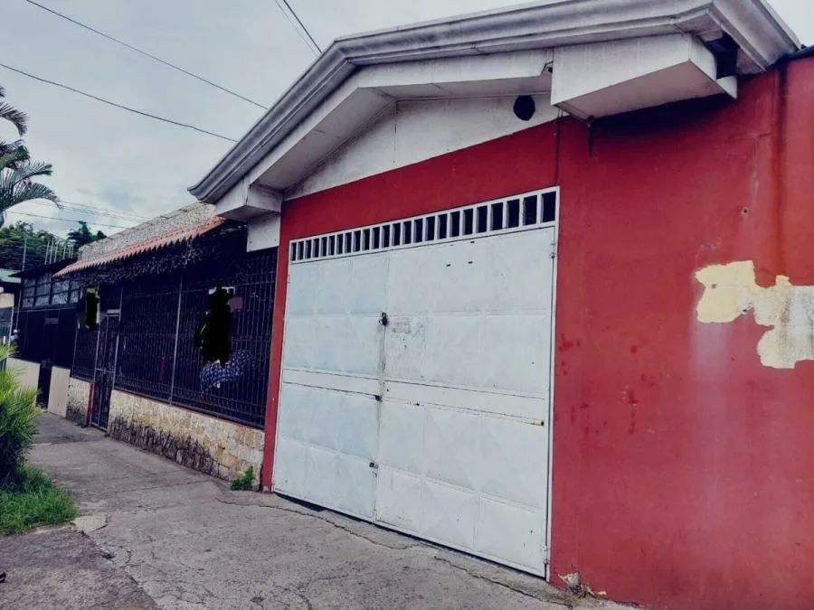 Casa en Venta en Desamparados, San José. RAH 24-534 - Venta en Desamparados
