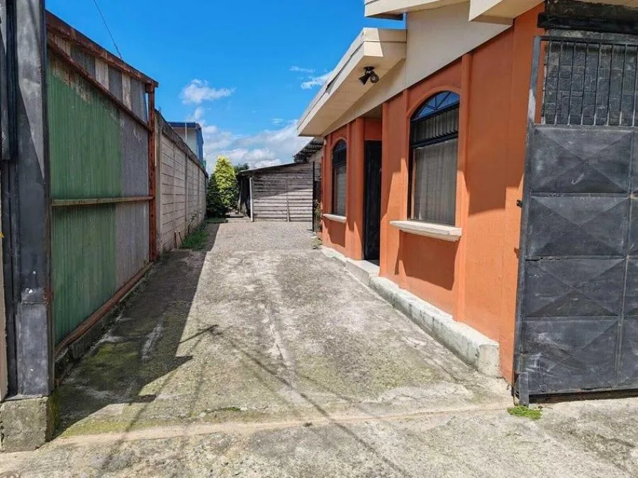 Venta de Casa en Arenilla, Cartago. RAH 25-885 - Venta en Guadalupe