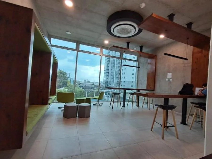 SE ALQUILA APARTAMENTO EN ALTAMIRA SAN PABLO HEREDIA - Alquiler / Renta en San Pablo — photo 2