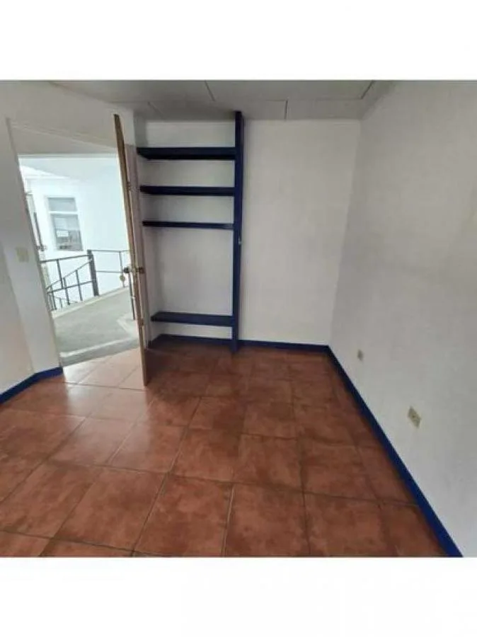 Hotel en venta con excelente ubicación y alto potencial en Montes de Oca #26-1811 GS - Venta en Montes de Oca — photo 3