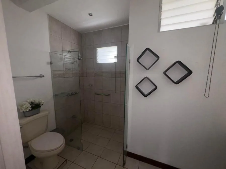 En Venta Casa en San Rafael de Escazû. - Venta en San Rafael — photo 5