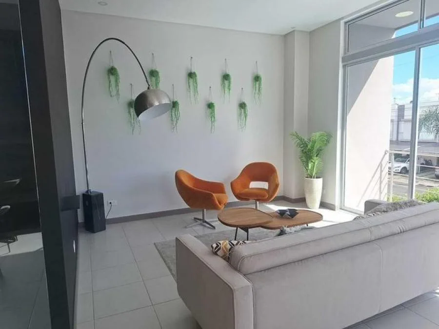 SE VENDE CASA EN HEREDIA - Venta en Heredia