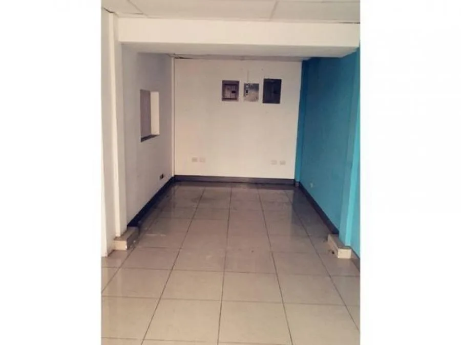 Venta de propiedad con 4 apartamentos y uso mixto #26-1912 GS - Venta en San José