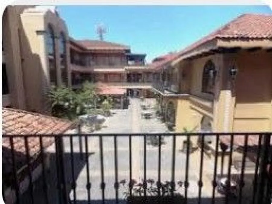 ALQUILER DE OFICINA, O LOCAL, SAN JOSE, ESCAZÚ, PLAZA COLONIAL  - Alquiler / Renta en Escazú