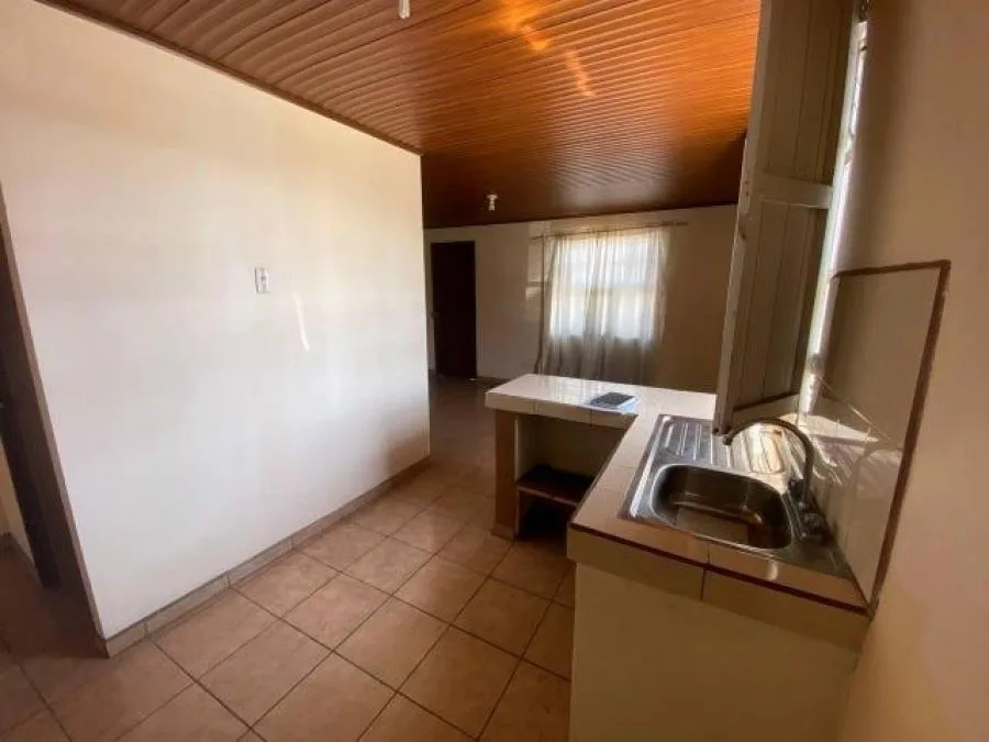 Venta de Casa en Tibás, San José. - Venta en Tibás — photo 4