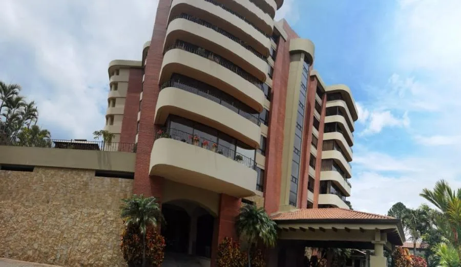En Venta Amplio Apartamento En Jaboncillo Escazu; Idi: 91078 - Venta en Escazu