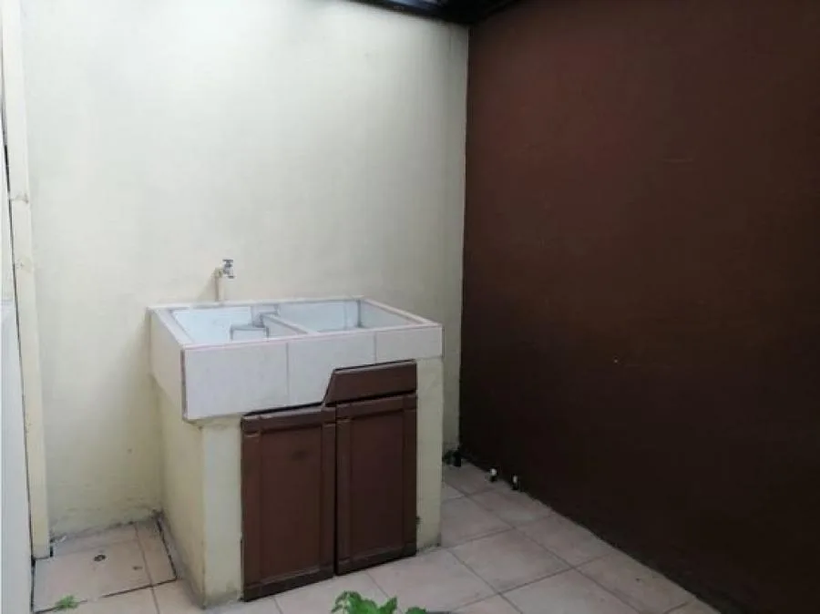 Edificio en Venta en La Uruca, Inversionista- 5PJG7205960 - Venta en San José — photo 3