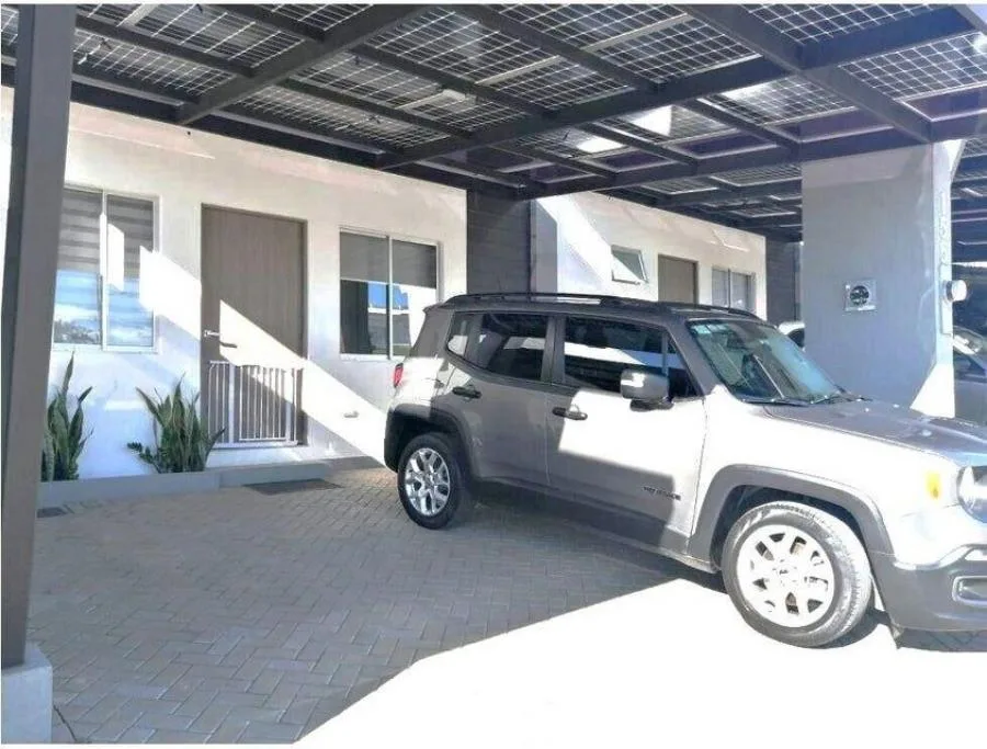 VENTA DE CASA EN SAN JOAQUIN DE FLORES PBR - Venta en Flores