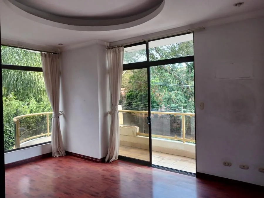 En Venta Apartamento En Condominio En Escazú.; Idi: 140029 - Venta en Escazú