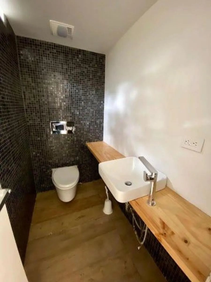 Venta de Casa en Los Yoses, San José. RAH 25-369 - Venta en Montes de Oca — photo 3
