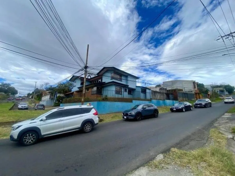 Venta de Casa en Santo Domingo, Heredia. RAH 25-1056 - Venta en Santo Domingo